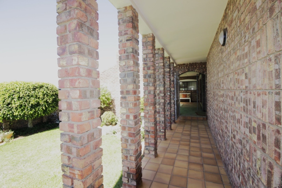 3 Bedroom Property for Sale in Noorsekloof Eastern Cape